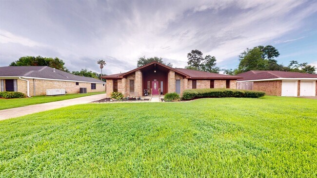 Primary Photo - 1120 Brandywine Dr