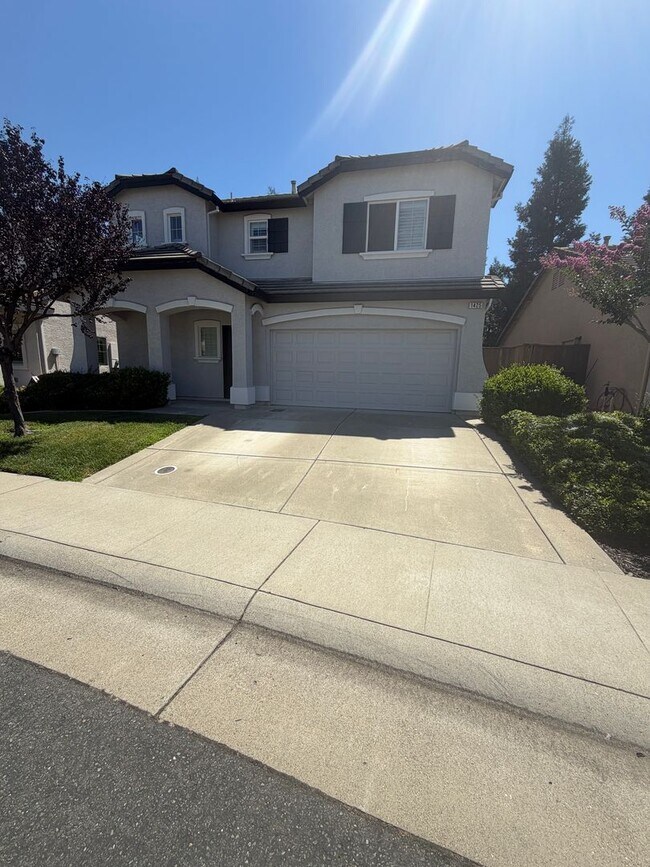 Building Photo - 4 Bedroom Home in Gated Community in Crocker Ranch with Downstairs Bedroom and Bathroom