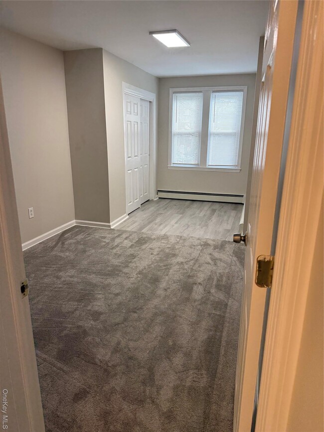 Building Photo - 208 Orchard St