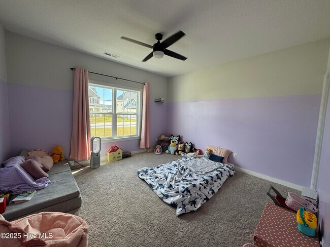 Building Photo - 461 Worsley Wy