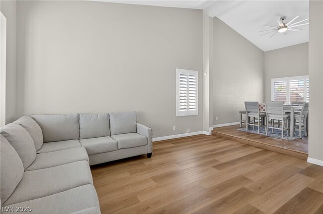 Building Photo - 4835 Illustrious St