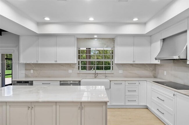 Building Photo - 6320 Hancock Rd