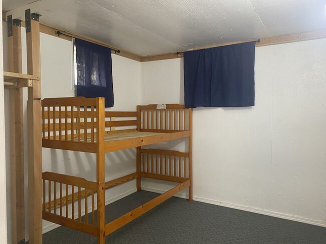 Building Photo - 536 US-97 ALT