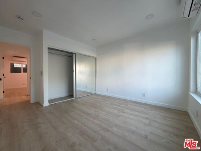 Building Photo - 2106 Pisani Pl