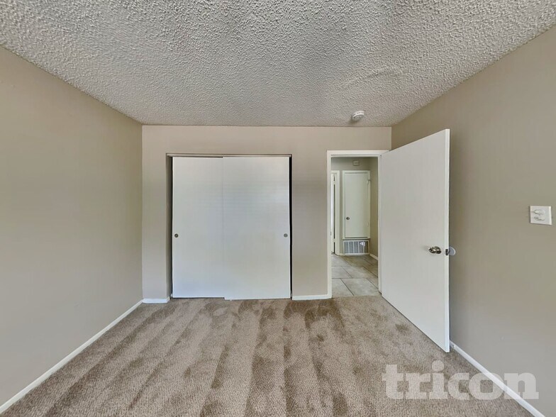 Building Photo - 5015 Walt Schirra St