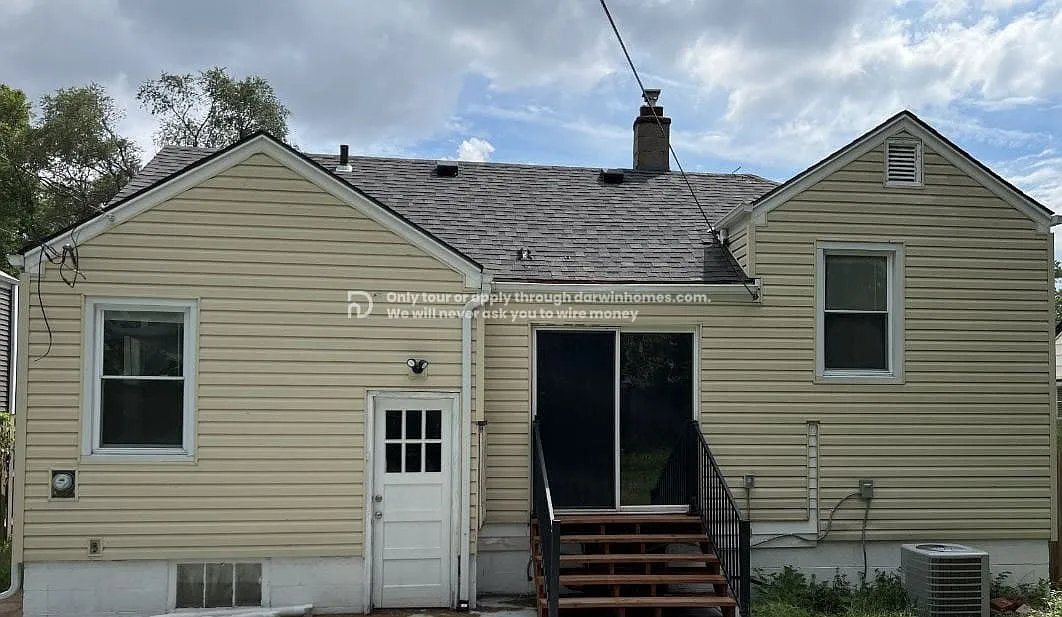 Building Photo - 3416 Kansas Ave