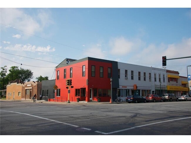 Building Photo - 25 E 26th St