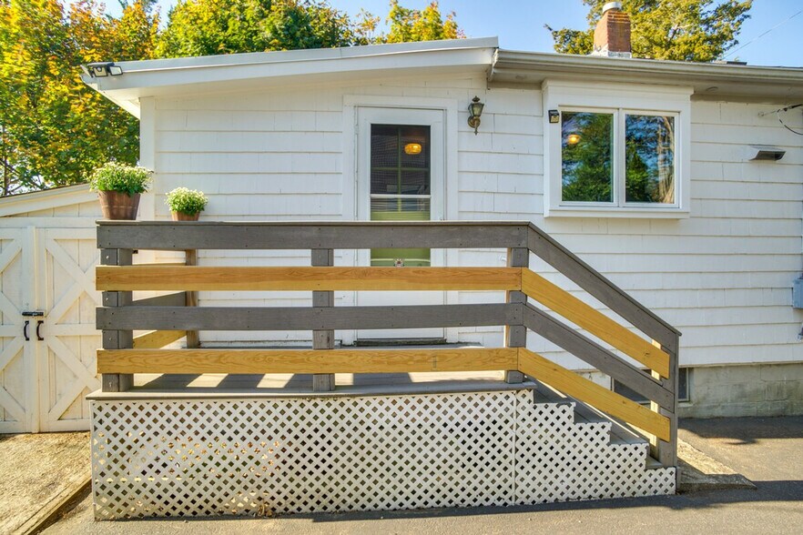 Building Photo - 29 Cole St