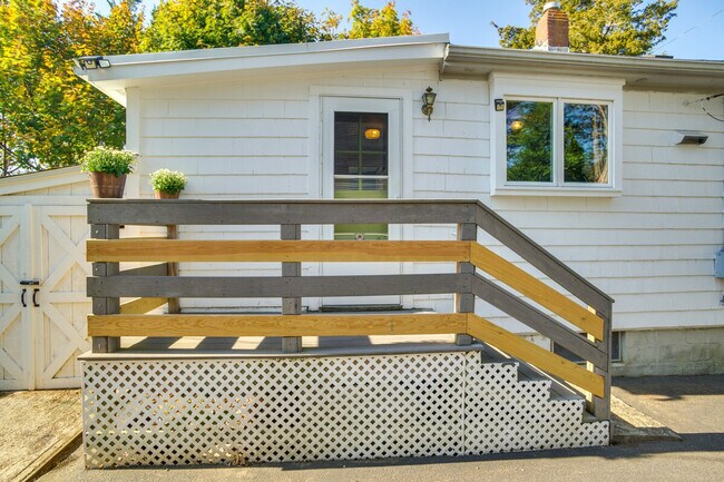 Building Photo - 29 Cole St