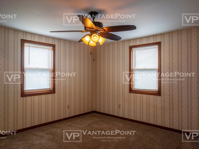 Building Photo - 3058 Bay Settlement Rd