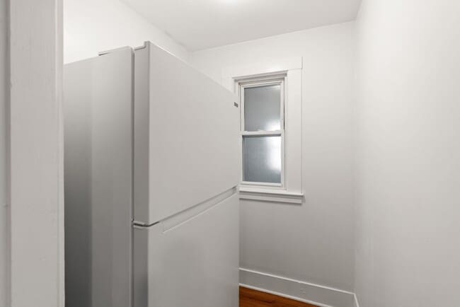 Building Photo - 7 Rockwell St