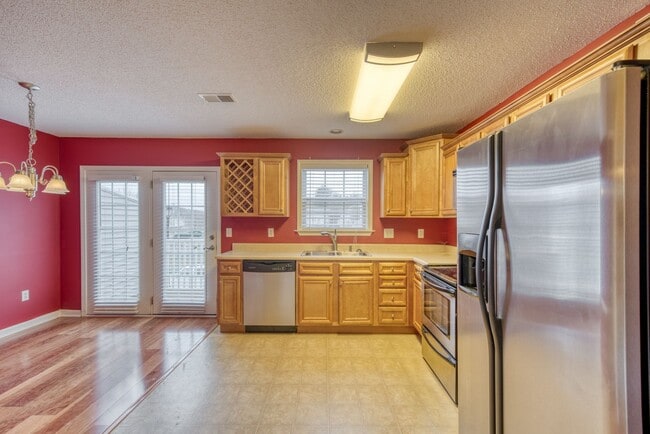 Building Photo - 147 Old State Rte 34