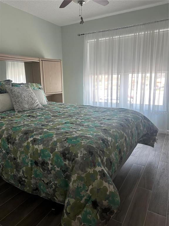 Building Photo - 4900 Brittany Dr S