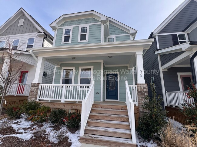 Building Photo - 1328 Barreto Dr