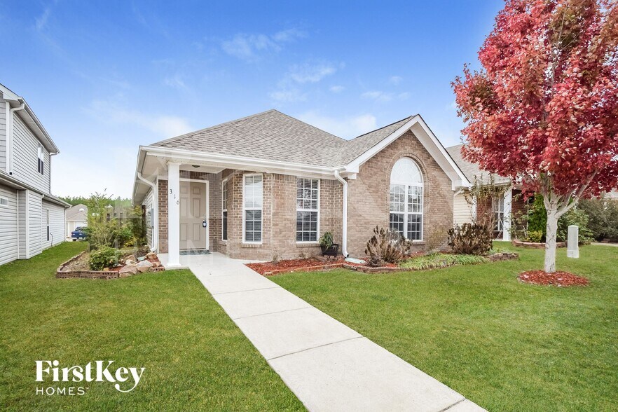 Building Photo - 316 Village Dr