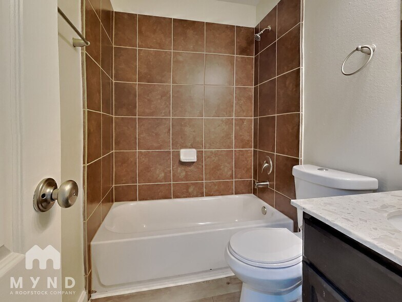 Building Photo - 14831 Swansea Harbor Lane