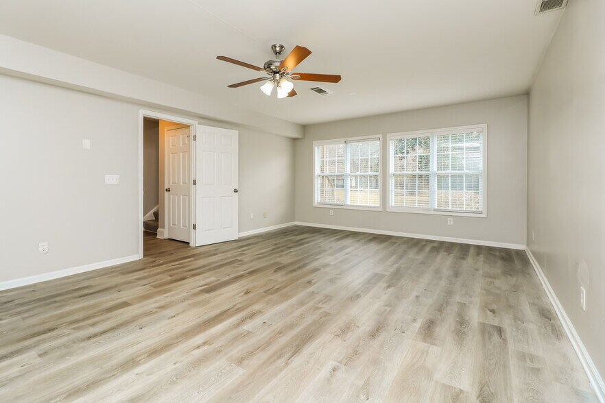 Building Photo - 6208 Britt Rd SW