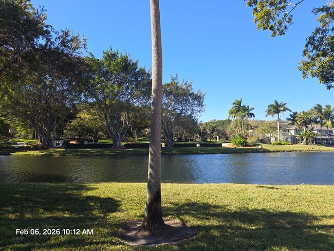 Building Photo - 2177 Montpeliar