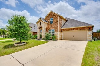 Building Photo - 3327 Columbus Way