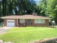 Building Photo - West Lake