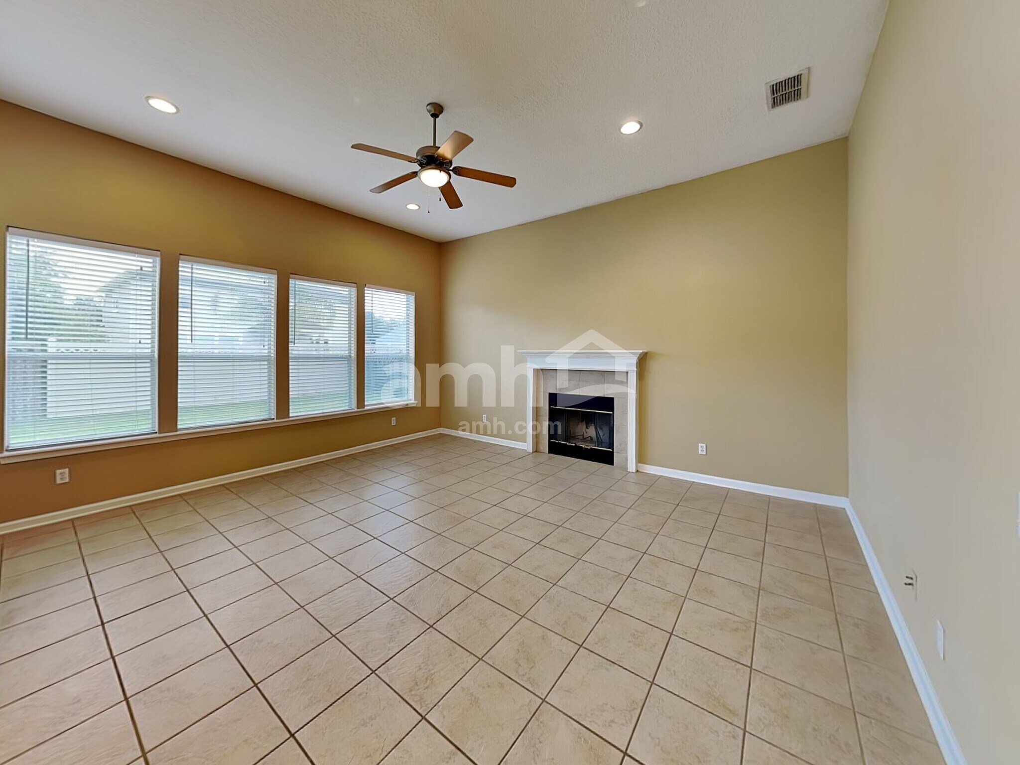 Building Photo - 921 Indian River Rd