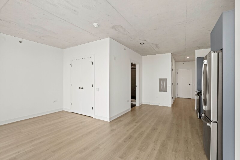 Building Photo - 232 W Polk St