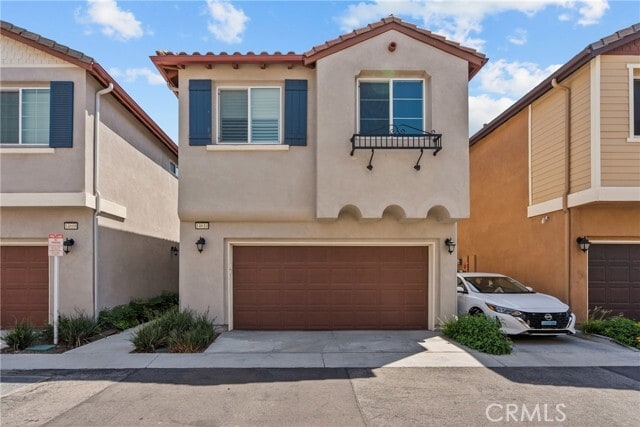 Building Photo - 14610 Isla Vista Dr