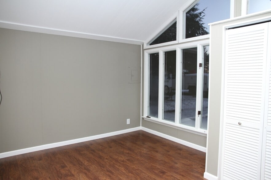 Building Photo - 618 - C Ridge Rd.