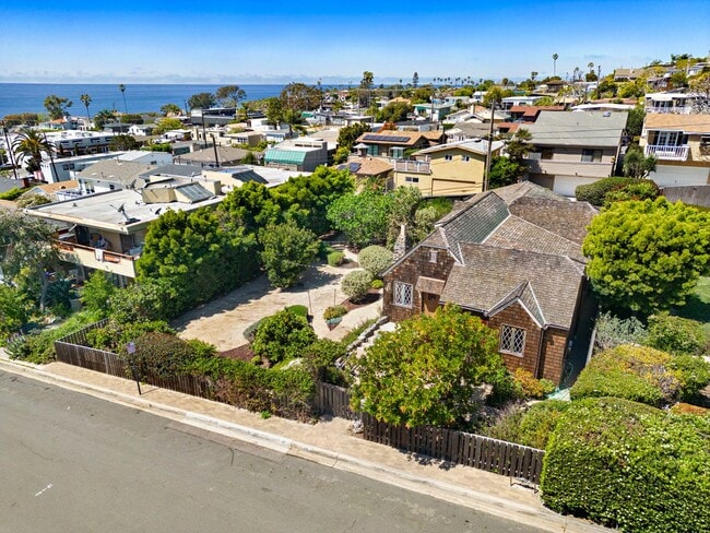 Building Photo - North Laguna Story Book Cottage