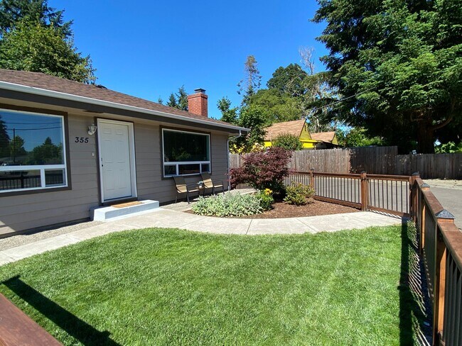 Building Photo - 355irv