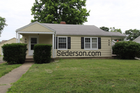 Building Photo - One Bedroom Duplex in North Kansas City