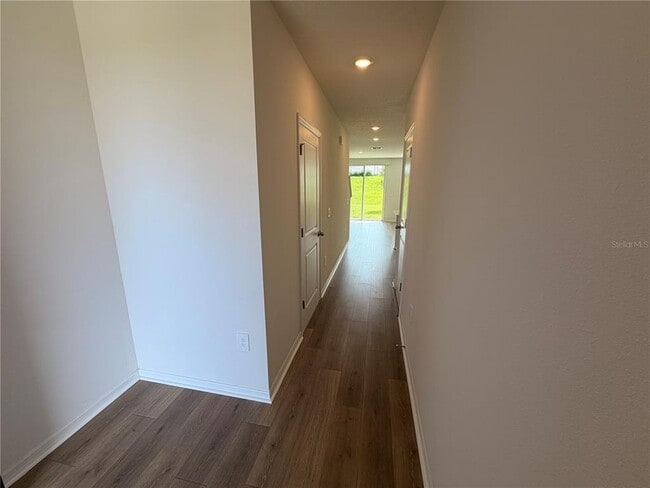 Building Photo - 709 Spartina St