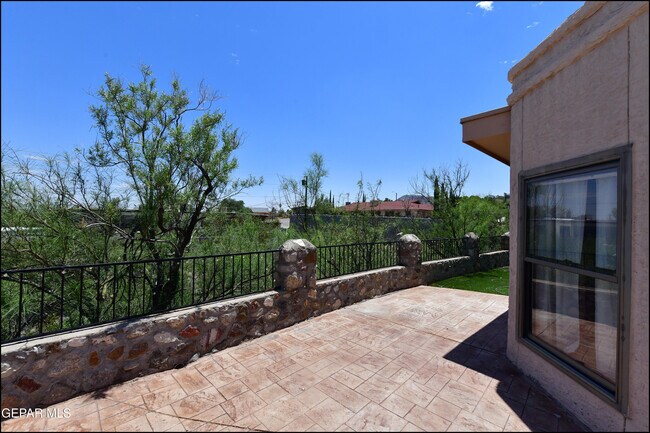 Building Photo - 3212 Canyon Point Ln