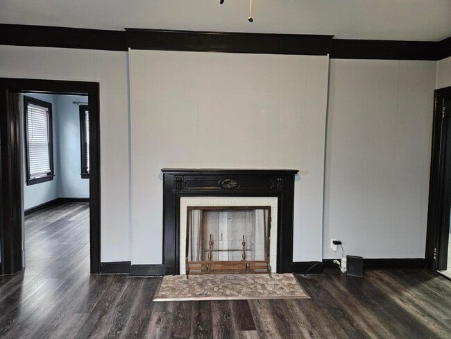 Building Photo - 29 Baker St