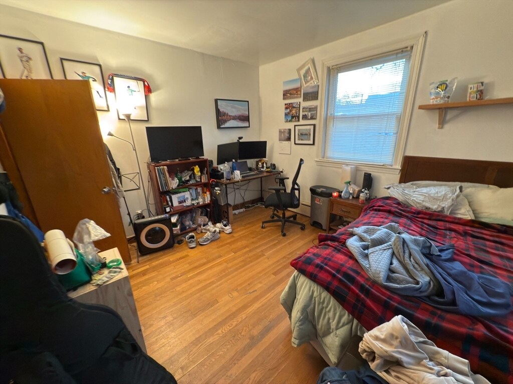 Building Photo - 26 Greylock Rd