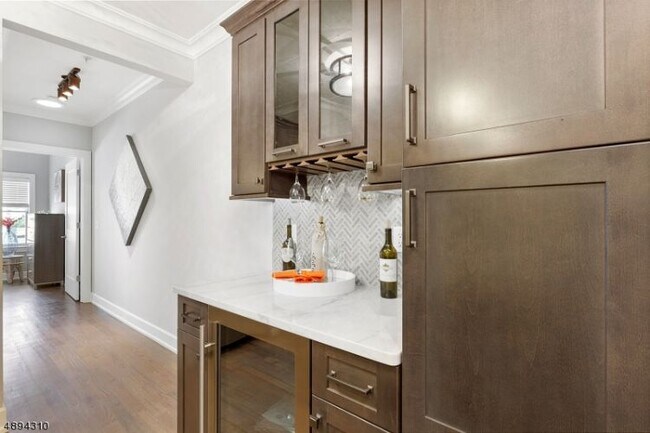 Building Photo - 409 Westfield Ave