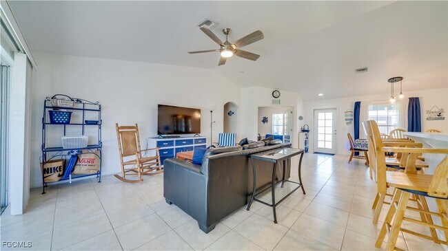 Building Photo - 3322 NW 5th Terrace