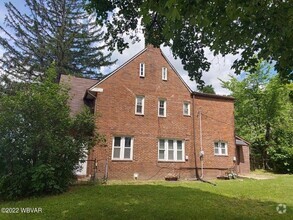 Building Photo - 1604 High St