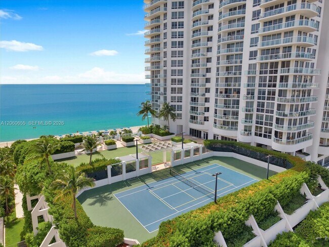 Building Photo - 6365 Collins Ave
