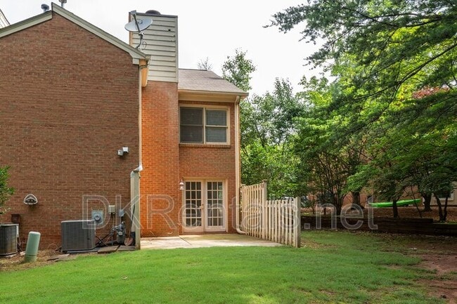 Building Photo - 9070 Cobbler Ct