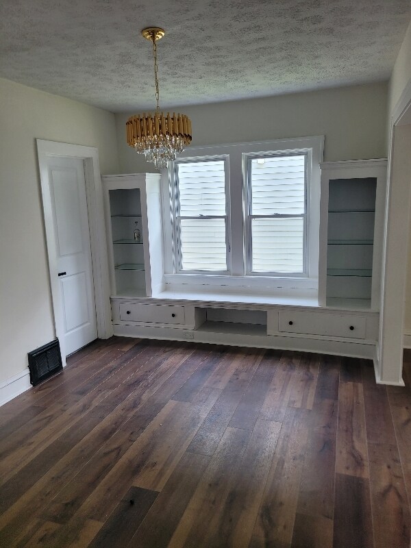 Building Photo - 1654 Grace Ave