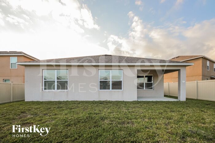 Building Photo - 2160 Sequoia Way