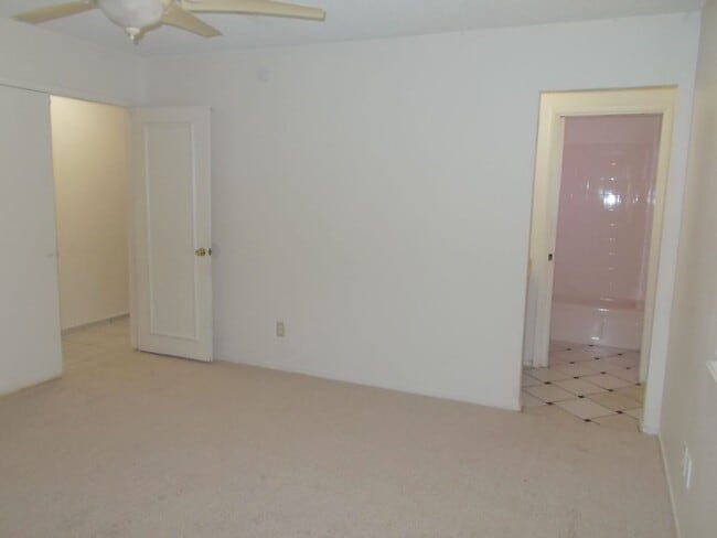 Building Photo - Charming 3-Bedroom, 2-Bath Single-Story Ho...