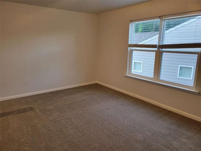 Building Photo - 409 Golden Rod Ct