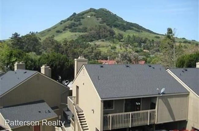 2 br, 1 bath - 750 Chorro #15 - 2 br, 1 bath  - 750 Chorro #15