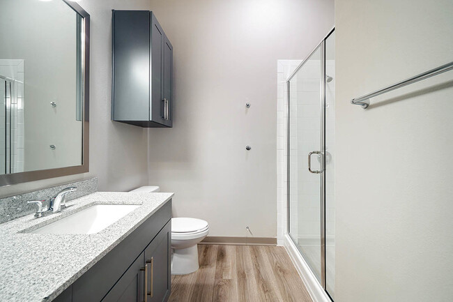 Stellar Smart - Bathroom - unfurnished - Northside Apartments