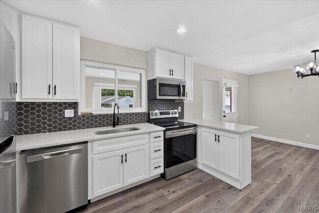 Building Photo - 328 Danworth Ct