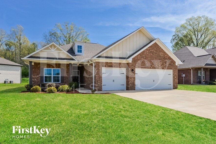 Building Photo - 5542 Bridle Way