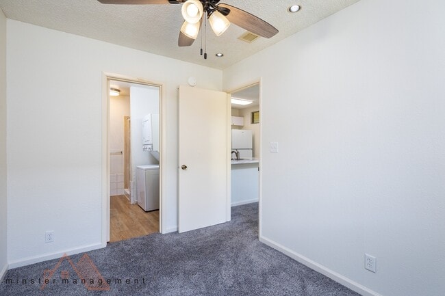 Building Photo - 94-1063 Kaukahi Place - 1B