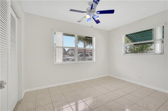 Building Photo - 2708 NW 52nd St